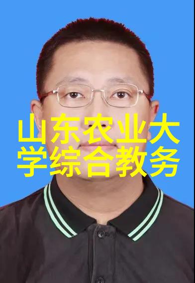 教练把车开到没人的地方阅读我在这里偷偷看了个心仪的新书